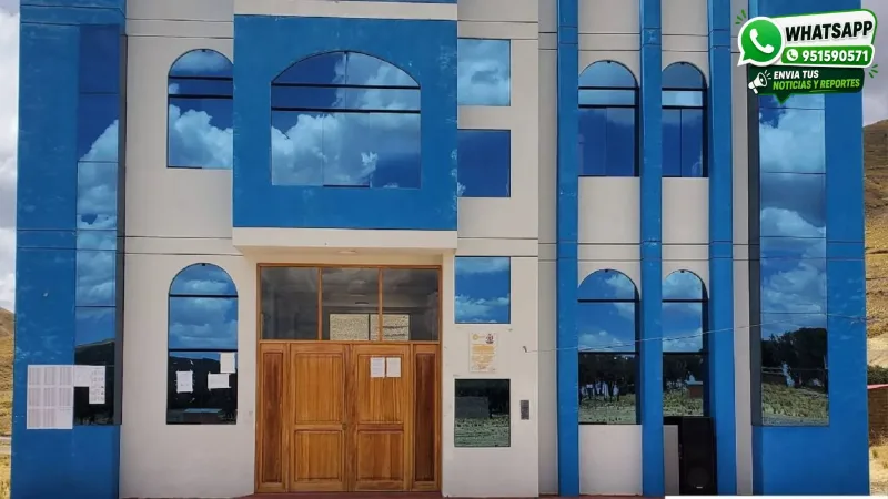 Palacio Municipal del Centro Poblado de Santa Ana de Tarucani