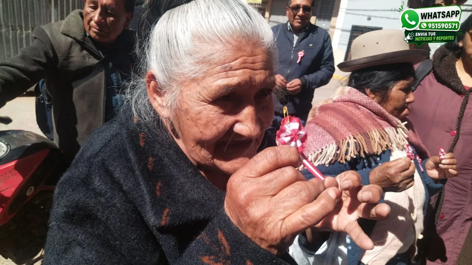 Adultos-Mayores-Juliaca