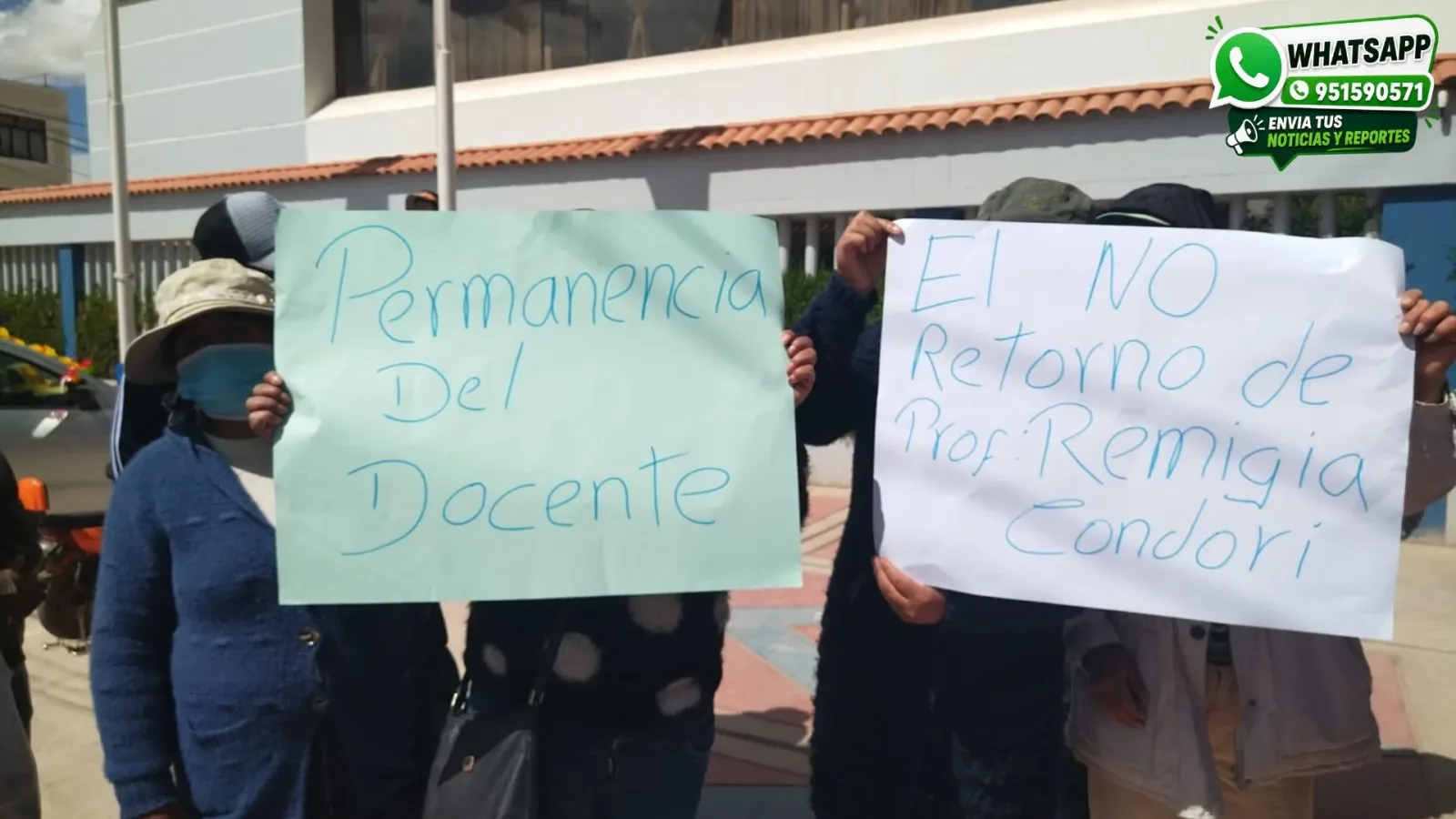 Padres de familia del sexto grado, sección “D”, de la I.E.P. 70545 Túpac Amaru de Juliaca