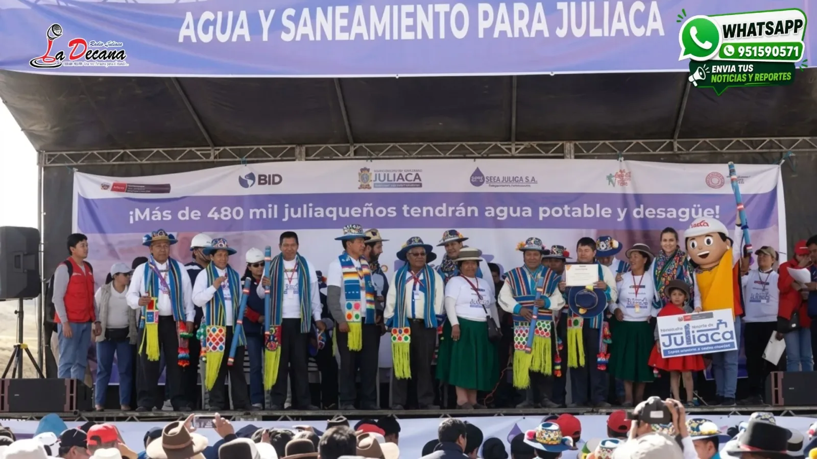 Autoridades y dirigentes del PIA Juliaca