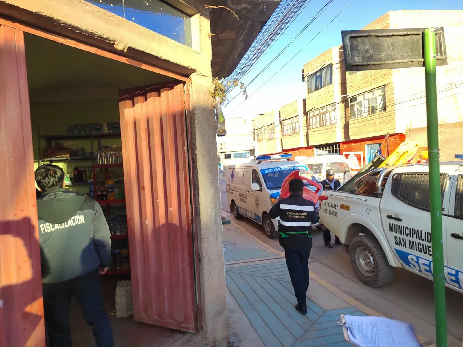 Intensifican operativos e intervienen locales por venta ilegal de alcohol