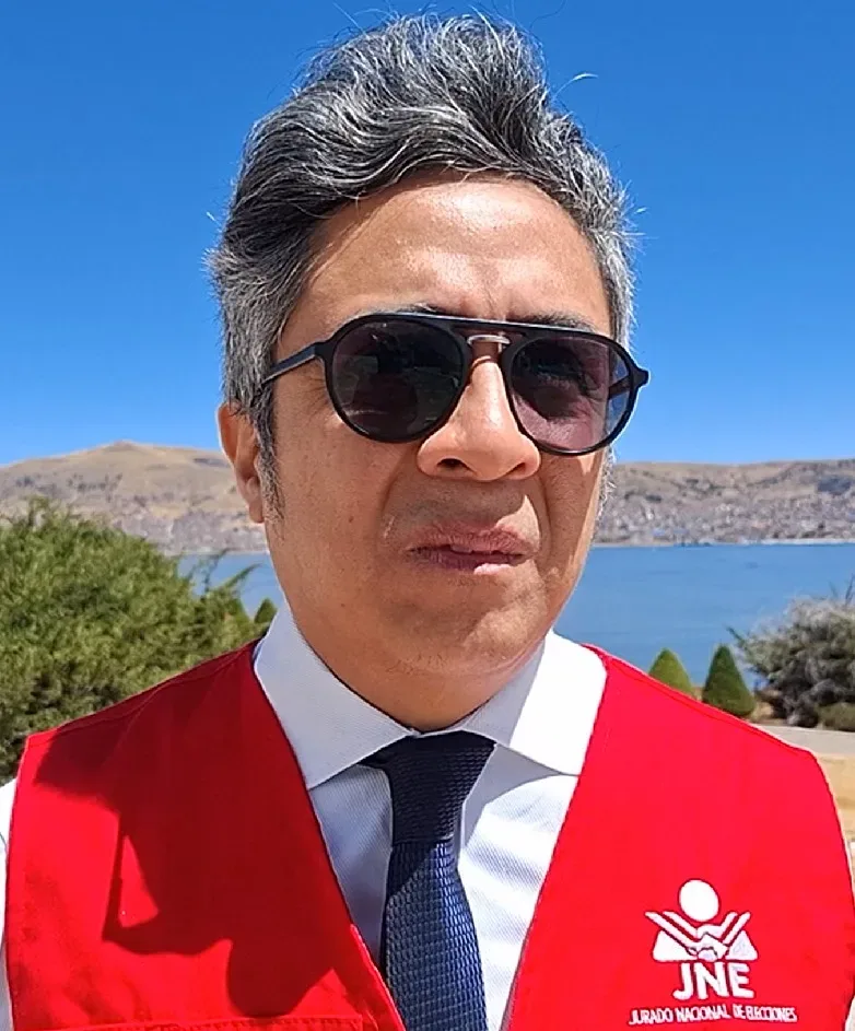 Aldo Huaman - funcionario JNE
