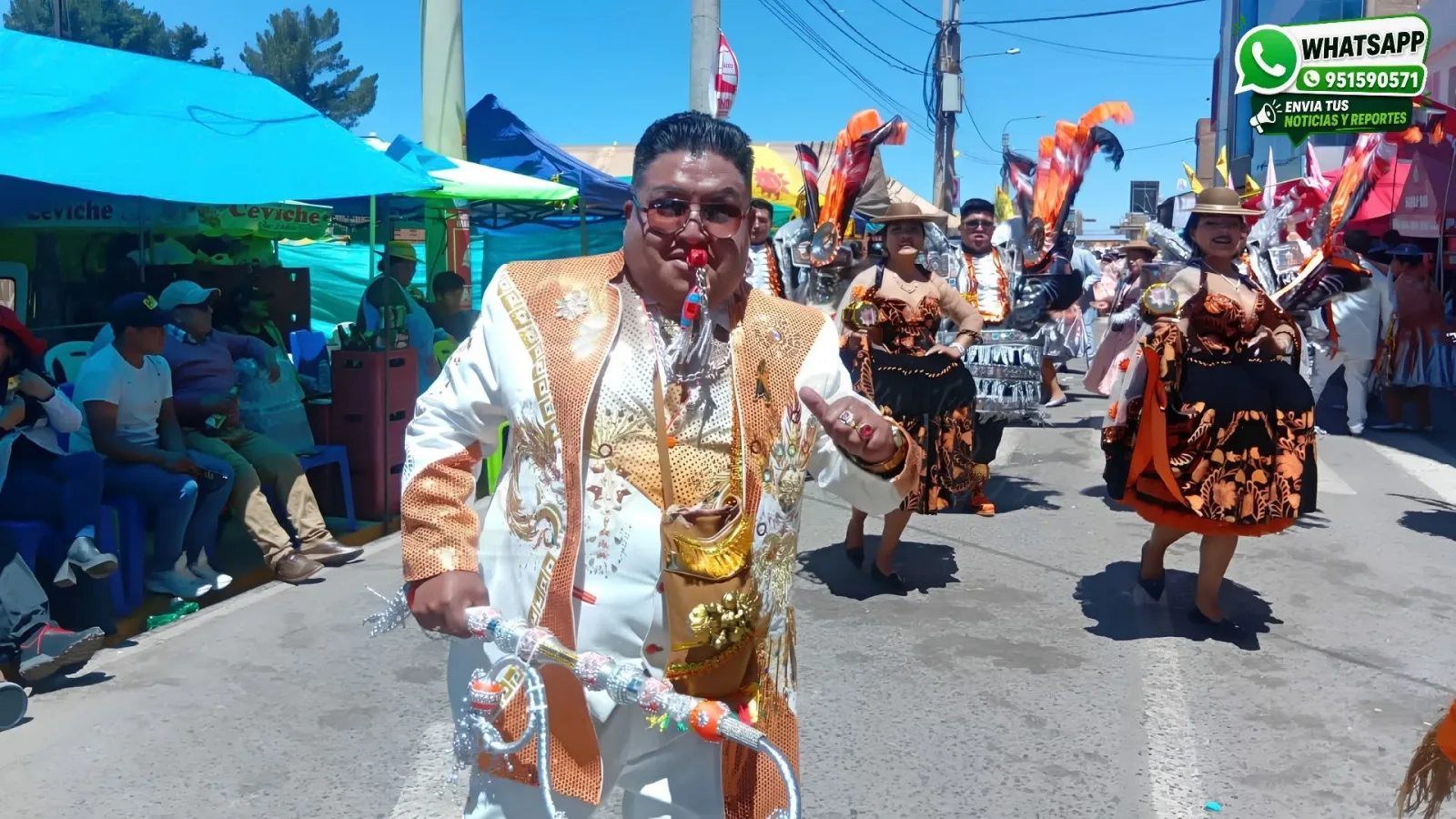 Coreógrafo-Huber-Mamani-Apaza-recibe-reconocimiento-por-su-aporte al-folclore-de-Juliaca