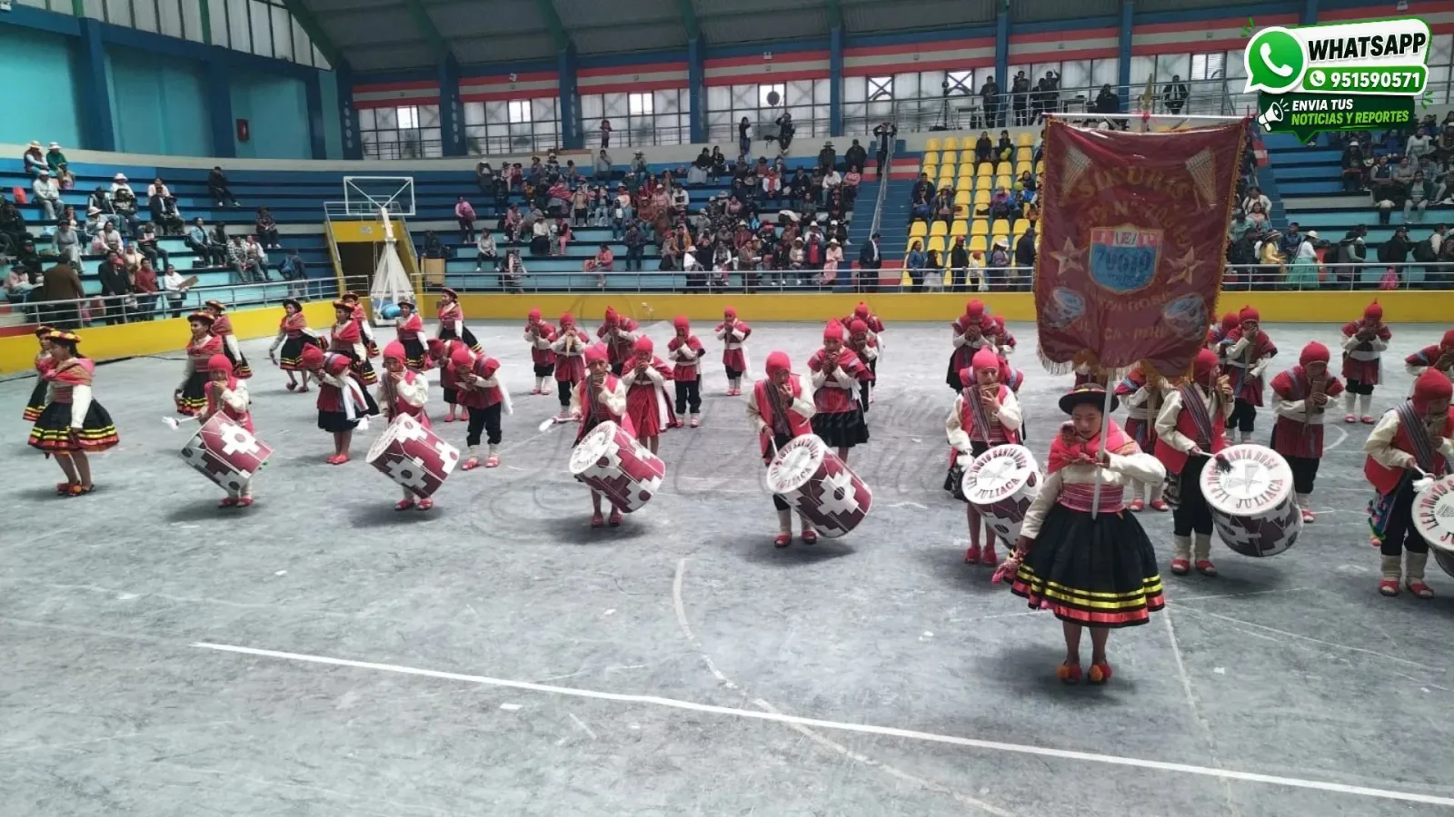 Escolares de Juliaca destacan en el III Concurso Regional de Sikuris por el centenario de San Román