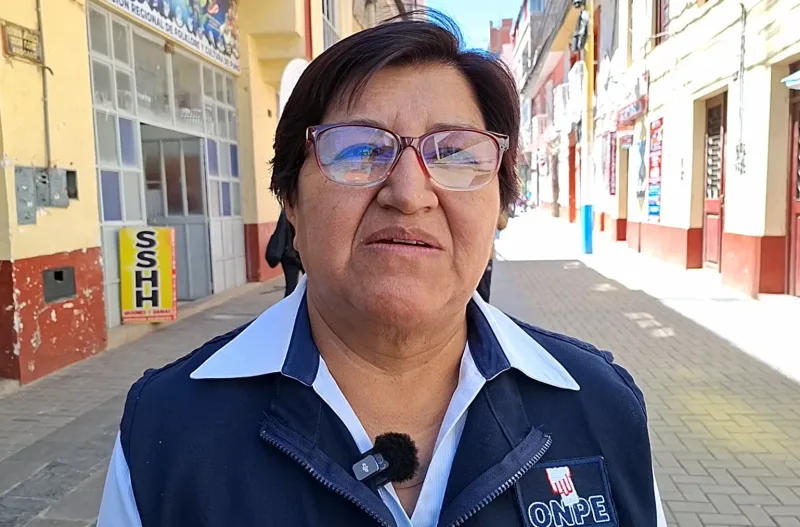 Sili Benavente - Funcionaria ONPE