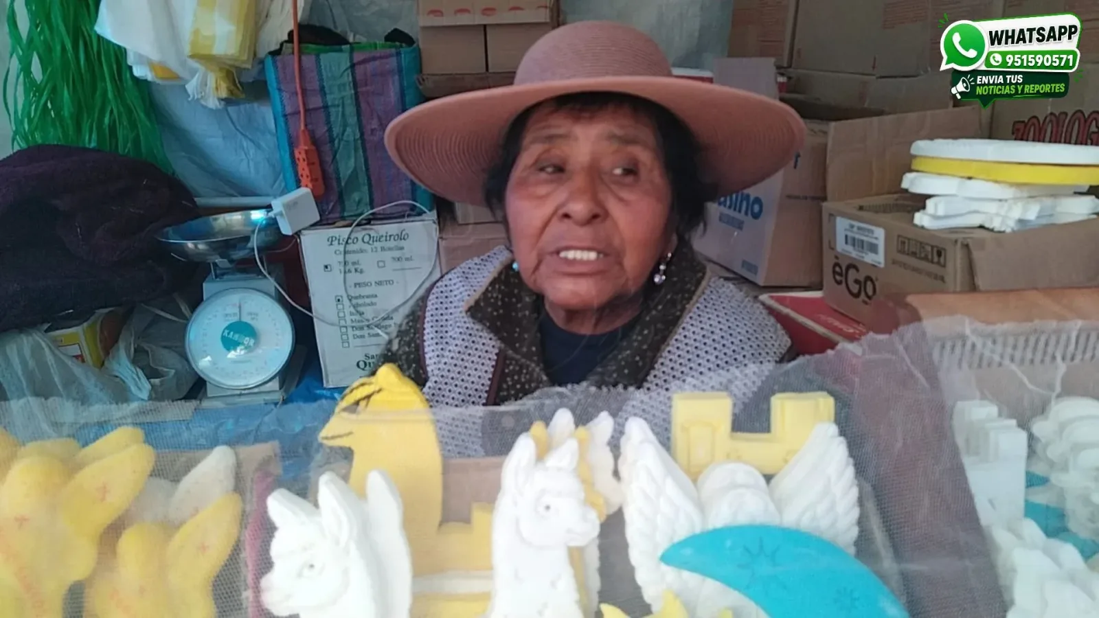 Feria de Todos los Santos en Juliaca registra bajas ventas y comerciantes ofrecen descuentos