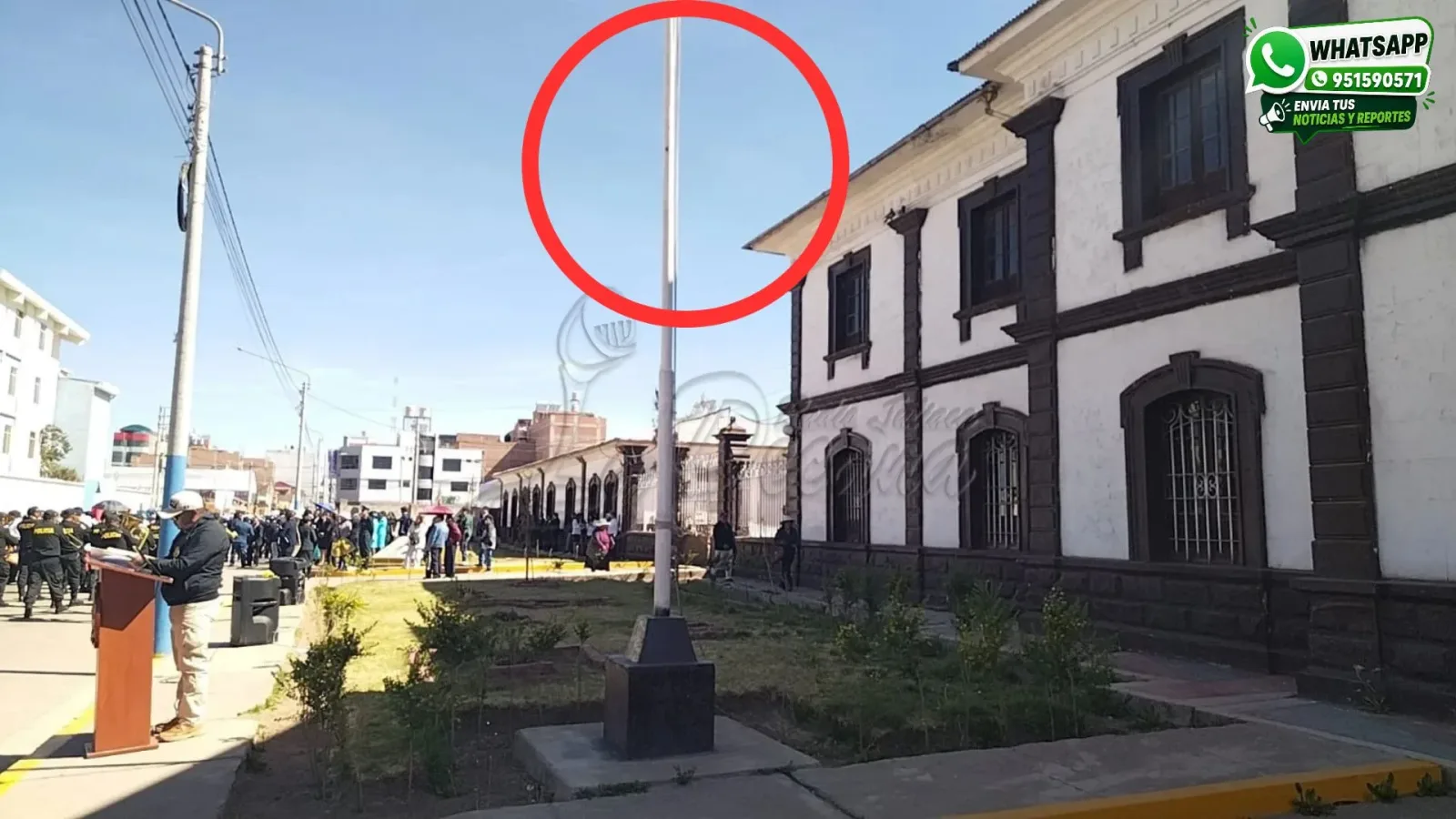 Cuestionan ausencia de la bandera de Juliaca en ceremonia de izamiento a pocos días del centenario