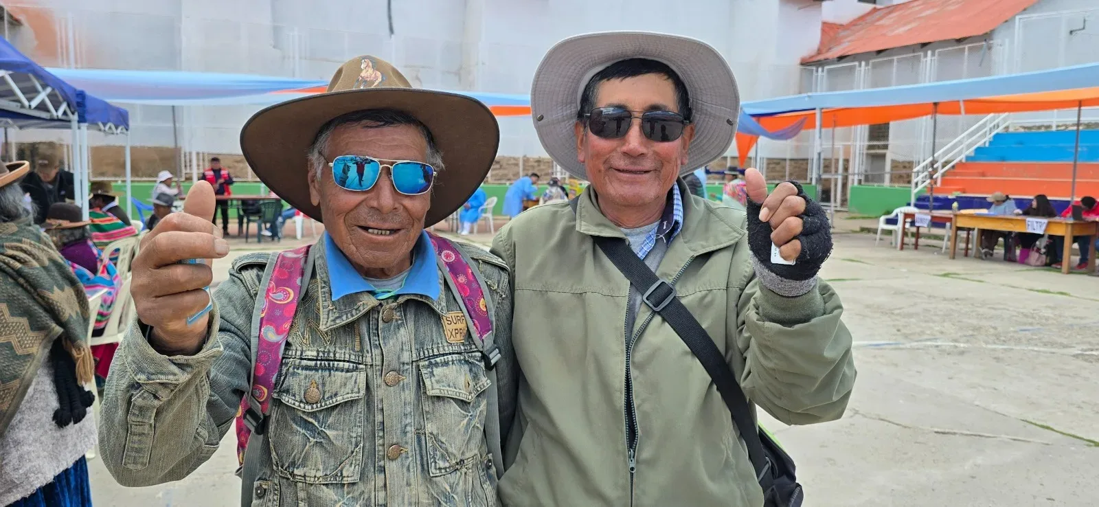 Huancané: más de mil adultos mayores reciben lentes de sol y de lectura a través de Pensión 65