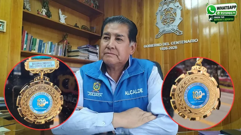 Alcalde-de-Juliaca-Óscar-Cáceres-Medalla-de-Ladron