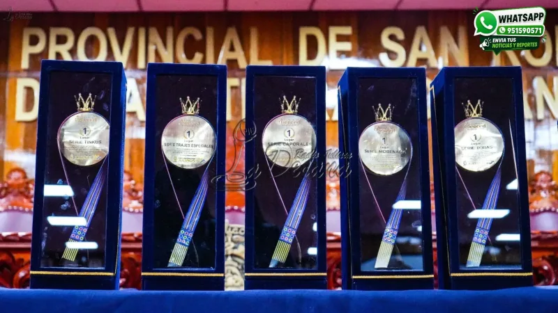 Municipalidad de San Román premia a conjuntos folclóricos por el centenario de la festividad de la Virgen de Las Mercedes